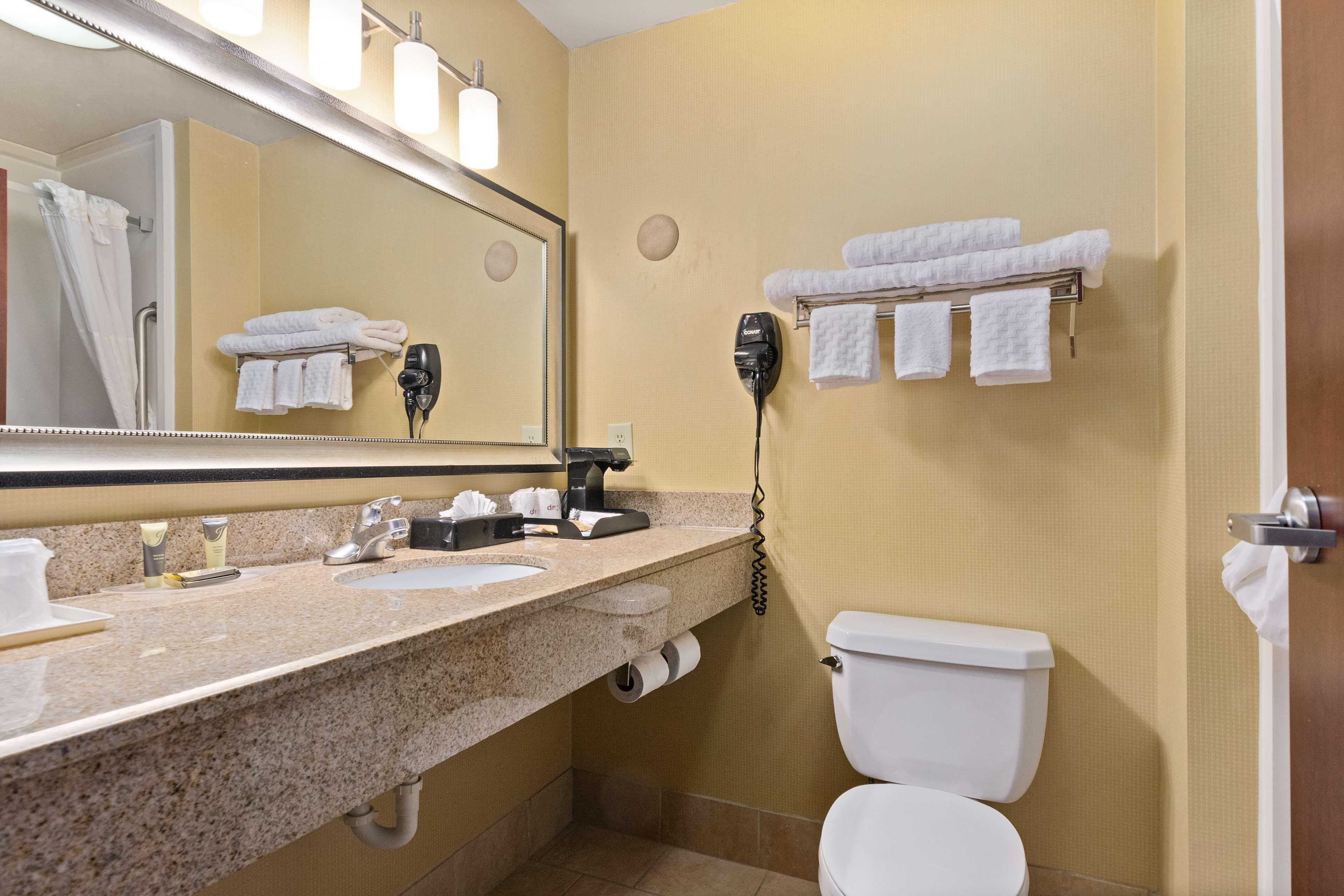 Surestay By Western Route 52 West Hotel Portland